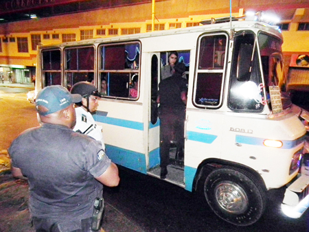 Hampa tiene a monte a los trabajadores del volante