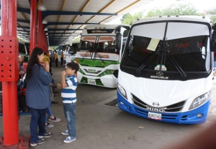 2000 autobuses estarán a disposición de los viajeros para esta época decembrina