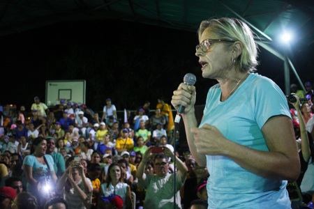 Adriana D elia