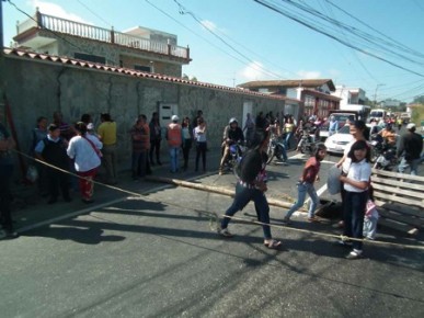 El paso estuvo cerrado por 2 horas aproximadamente