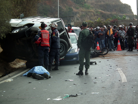 El guardia pereció debido al fuerte impacto