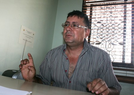 “El sueldo de un educador es insuficiente”