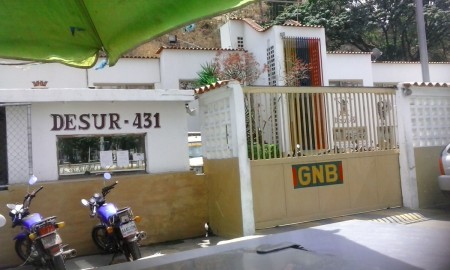 Al destacamento DESUR-431 de la GNB en El Poliedrito trasladaron al reportero gráfico