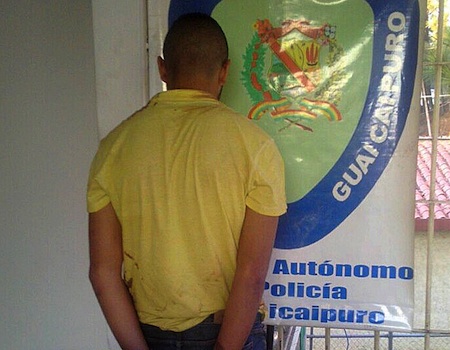 El hombre fue esposado cuando llevó a la fémina hasta la emergencia del HVS