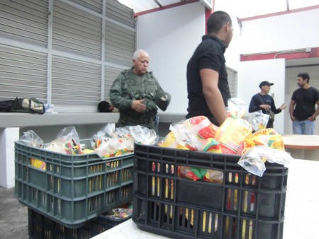 En esta jornada que se realiza al menos una vez cada semana se vendieron tres mil pollos a precio regulado