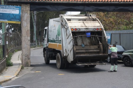 Servicio de aseo en Los Salias se ha visto afectado por el cierre provicional de El Limoncito. ARCHIVO