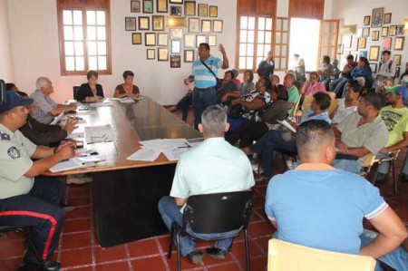 A juicio de Díaz, quien debe solventar esta situación es el gobierno nacional, dándole respuesta al pueblo y brindarle calidad de vida.