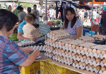 El huevo pasó de ser un producto popular a uno de lujo