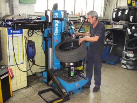 Reparar el caucho es la nueva opcion