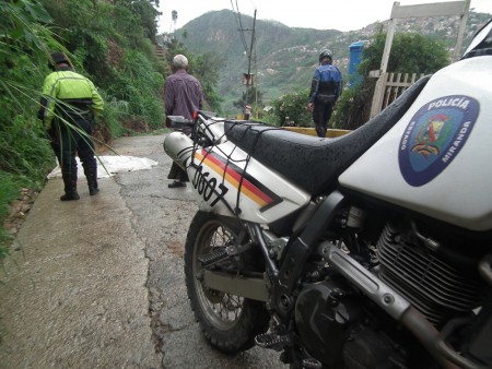 El cuerpo fue trasladado a la Medicatura Forense local para la necropsia de rigor.