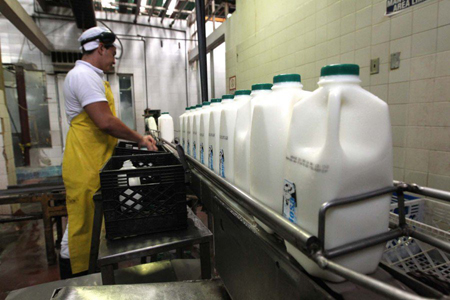 El nuevo anuncio de la Sundde estuvo vinculado con el precio de la leche