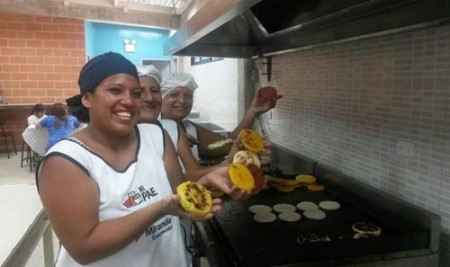 Apartir de este mes de mayo el Gobierno de Miranda rediseñó Programa de Alimentación Escolar para cubrir dieta calórica con los alimentos disponibles en el mercado.