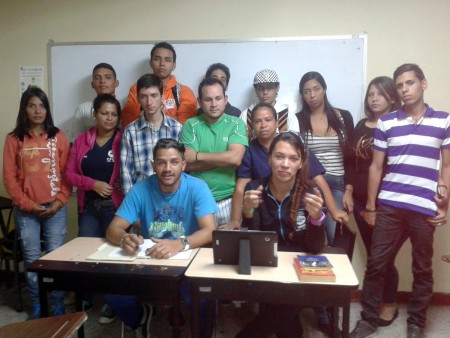 Exigen que se restablezca la bandeja estudiantil que lleva dos meses suspendidas.