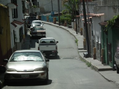 Motorizados hacen su agosto con los asaltos