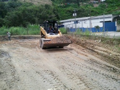 Retoma impulso la construcción del refugio para perros en Carrizal