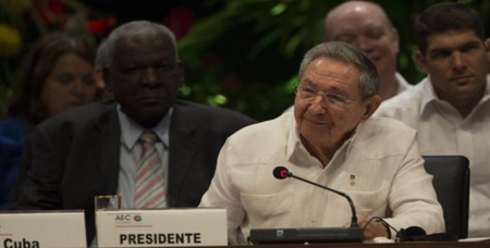 El mandatario cubano también expresó su solidaridad con Brasil y su “presidenta constitucional Dilma Rousseff.