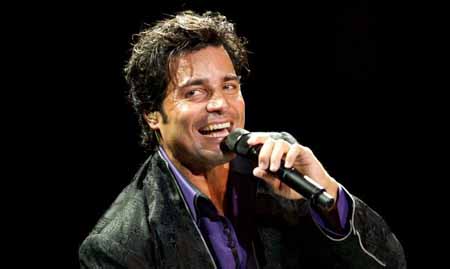 Chayanne ha sumado un nuevo éxito a su extensa carrera, con su gira de conciertos “En todo estaré”.