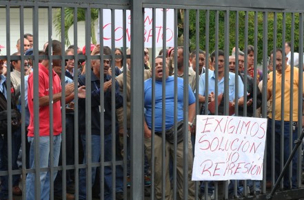 Trabajadores de Corpoelec exigen nuevo convenio