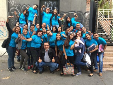 La peculiar foto loca que caracteriza a la agrupación