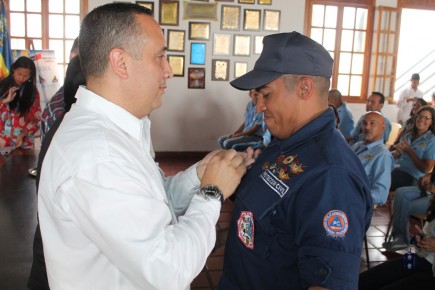 Recordó que la línea única telefónica de Emergencias Carrizal 0800-Ayuda24 (08002983224) se encuentra a disposición
