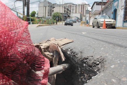Hueco cumplirá un año sin ser tapado