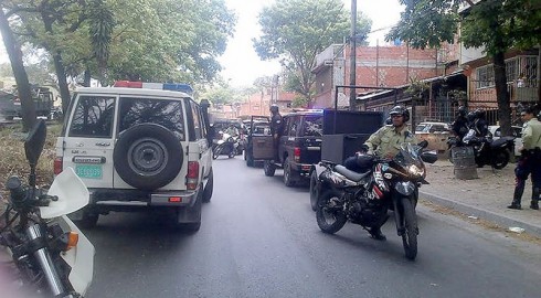En varios casos los uniformados han sido ultimados para despojarlos de su arma de reglamento
