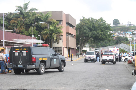 Familiares de López esperan la entrega del cuerpo