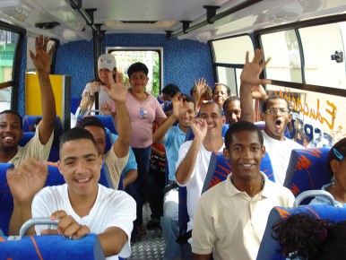 Gobierno regional garantiza acceso a la educación
