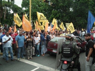 La protesta se mantuvo pacifica hasta la 1:00 de la tarde.