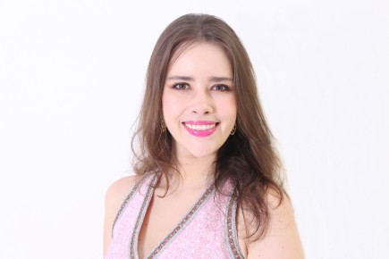 Ysabel Velásquez fue por el Diario La Región con el título de Periodista De Salud Más Influyente de Estado Miranda en 2015.