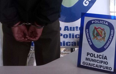 Poliguaicaipuro dejó como resultado una motocicleta marca Suzuki, color gris y placa AD9R63A recuperada