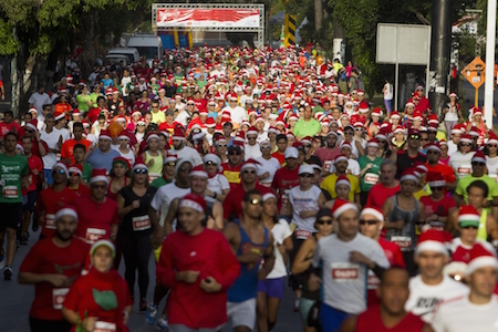 CARRERA DE NAVIDAD "SANTA RUN" EN CARACAS