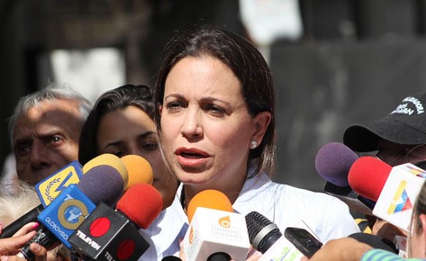 La dirigente de Vente Venezuela sostuvo que la Asamblea Nacional se debe declarar en sesión permanente