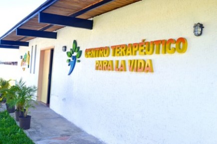 Las actividades están orientados a suministrar información a los docentes que se convertirán en multiplicadores con los padres y representantes.