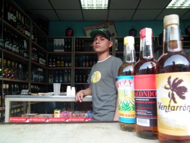 Precios de licores han aumentado 200%.