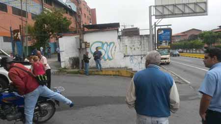 Transportistas esperaron varias horas para ser atendidos en la sede de Fontur.