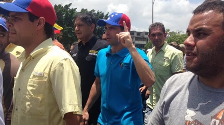 Reiteró que el Golpe de Estado continúa en el país