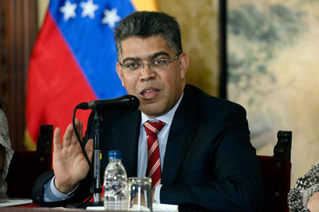 El ministro dijo que la Constituyente solo busca la paz en el país