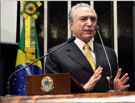 Michel Temer logró ganar tiempo el domingo con la cancelación de la reunión en la que el PSDB iba a definir si salía o no del gobierno.