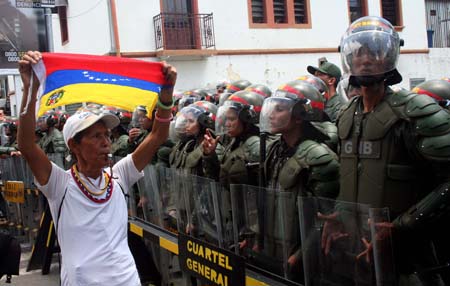 Madres Protestaron en su Dia