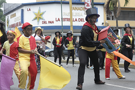 Por más de 10 años la comunidad educativa de Los Arbacos ha mantenido la tradición. Foto: Deisy Peña