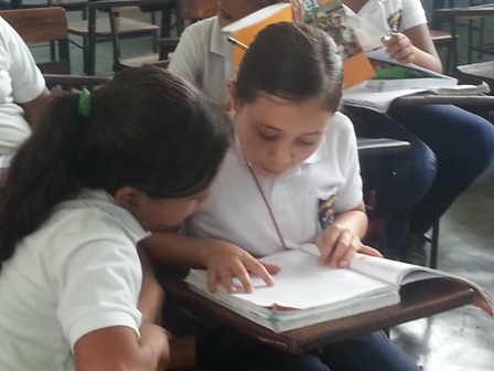 Instan a realizar actividades y tertulias con docentes y representantes, así como a realizar el festival de música “Somos Venezuela” con canto, danza, baile, dramatizaciones, poesías y declamaciones