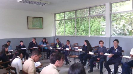 Clubes de periodismo crearon un centro mundial de noticias
