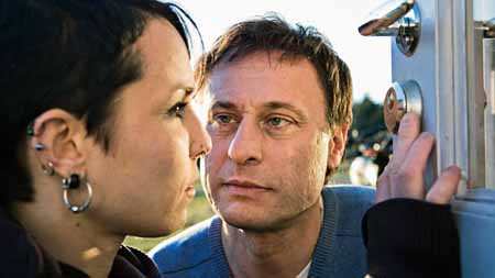  El actor fue protagonista de la adaptación sueca de la saga "Millenium". 