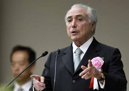 El presidente Michel Temer, es investigado por una trama de sobornos políticos que involucra a JBS SA, la mayor empacadora de carne del mundo.