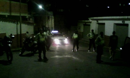 Policarrizal continúa realizando recorridos nocturnos en el municipio.