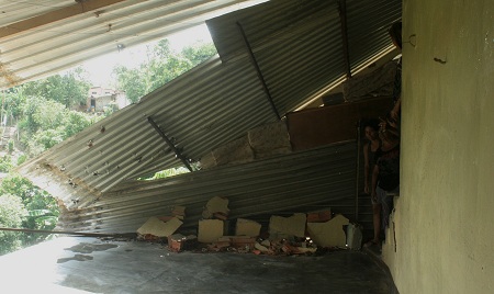 Gran cantidad de casas en alto riesgo en Variantes de Guayas Foto: Deisy Peña