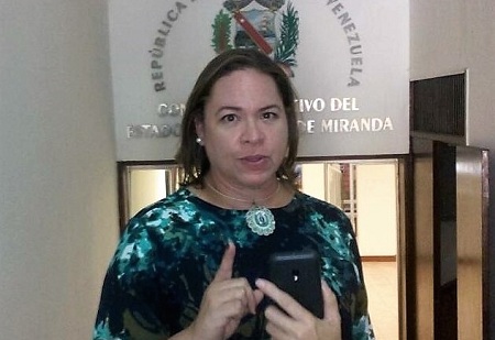 Parlamentaria Milagros Valera, representante de la fracción de Primero Justicia