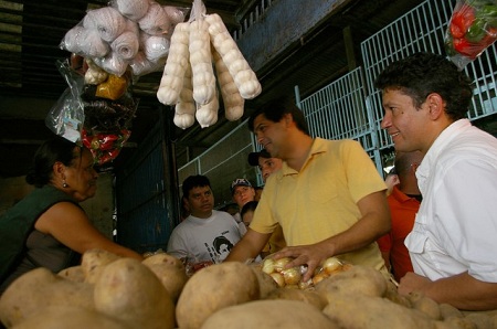 El concejal destacó que la improvisación del Gobierno sigue quedando en evidencia y los venezolanos requieren soluciones reales a la actual crisis