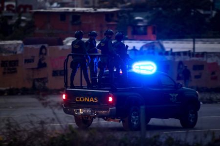 Cuerpos de seguridad durante un despliegue antisecuestro en Caracas (Venezuela)